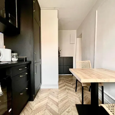 Redlowski Apartament * Γκντίνια